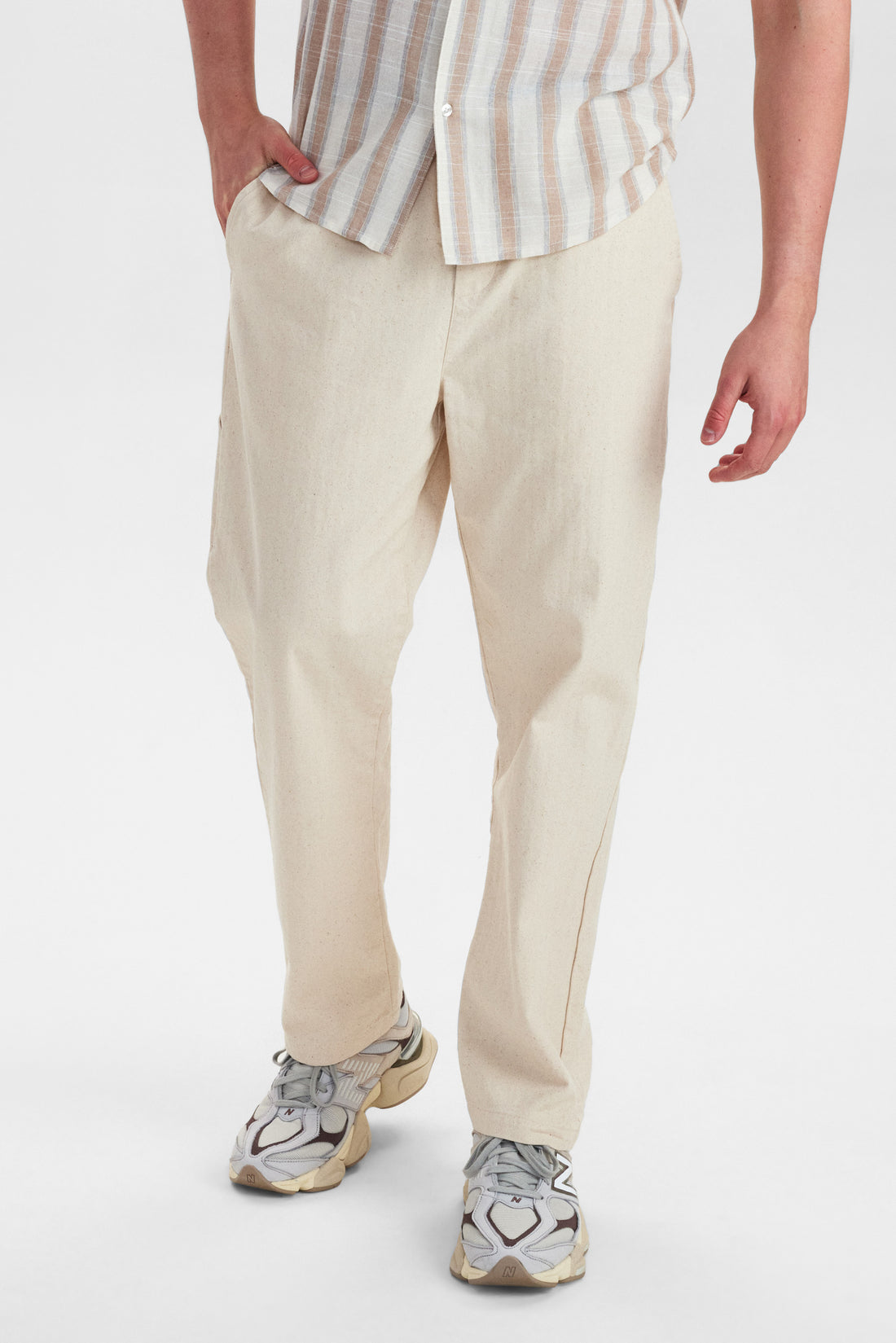 DXNMXRK. DX-Edelhart Outlet Tofu