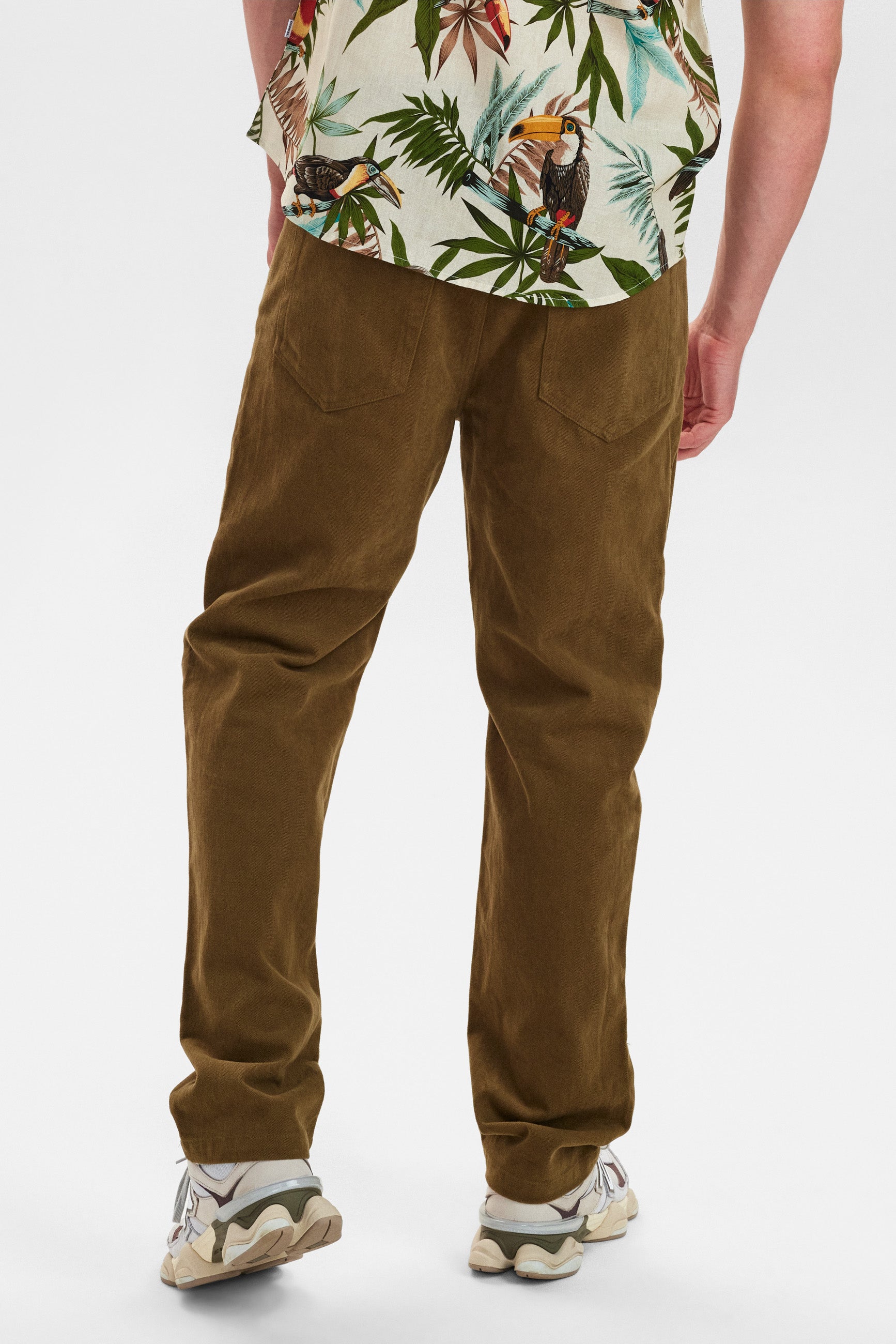 DXNMXRK. DX-Elton Outlet Olive green