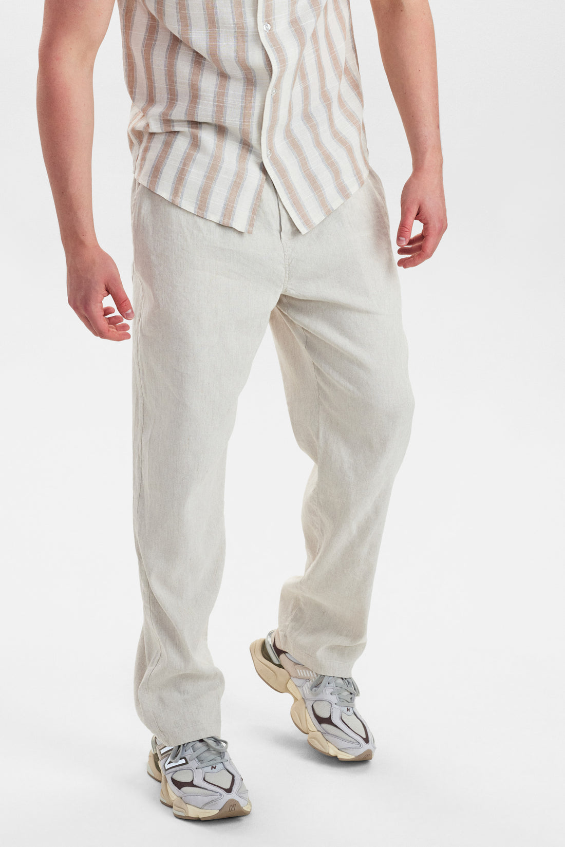 DXNMXRK. DX-Emmert Outlet Sand